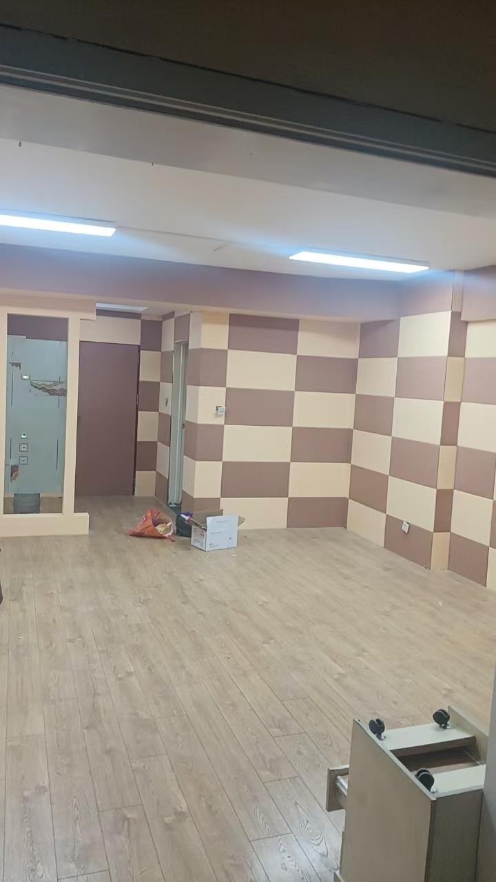 聚酯纤维吸音板